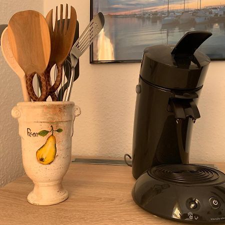 Wohnen Mit Vintage-Flair Appartement Schwerin  Buitenkant foto