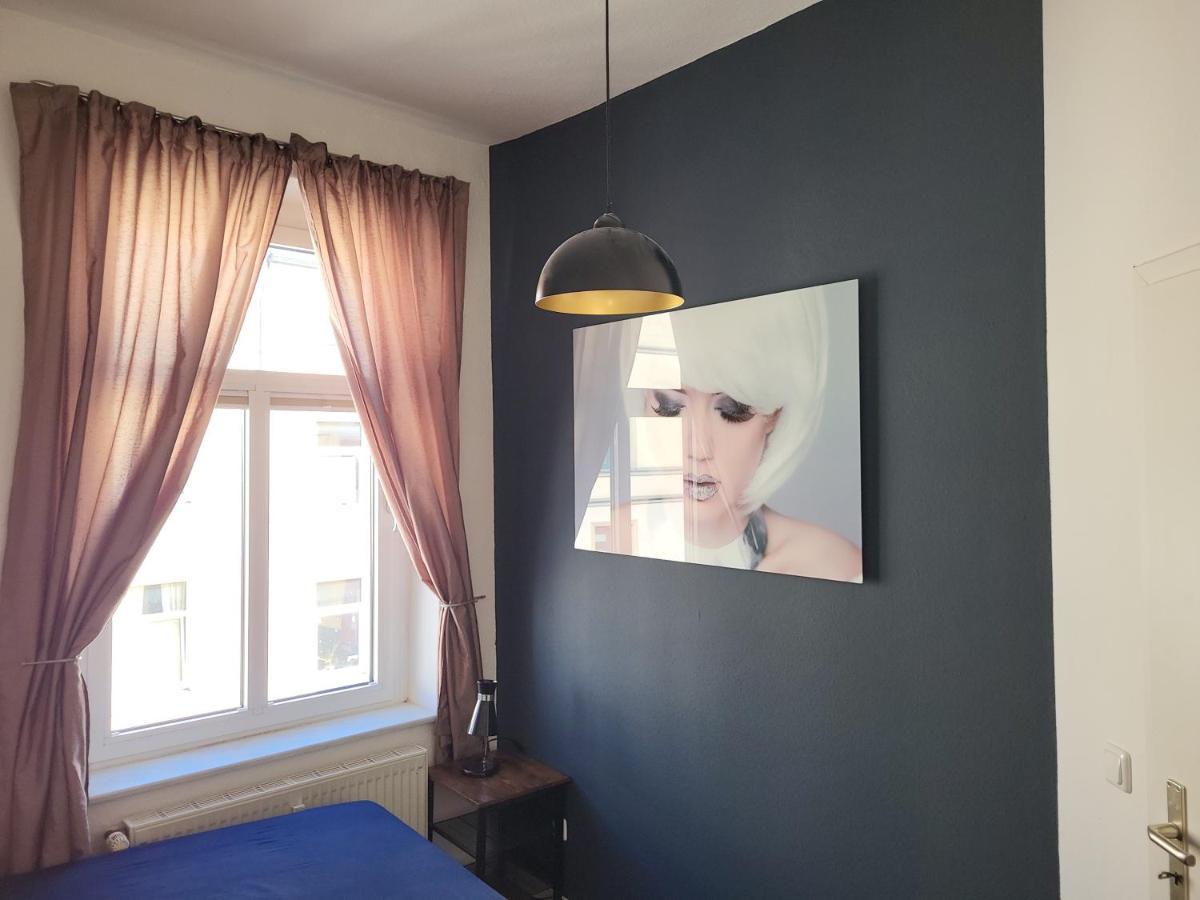 Wohnen Mit Vintage-Flair Appartement Schwerin  Buitenkant foto