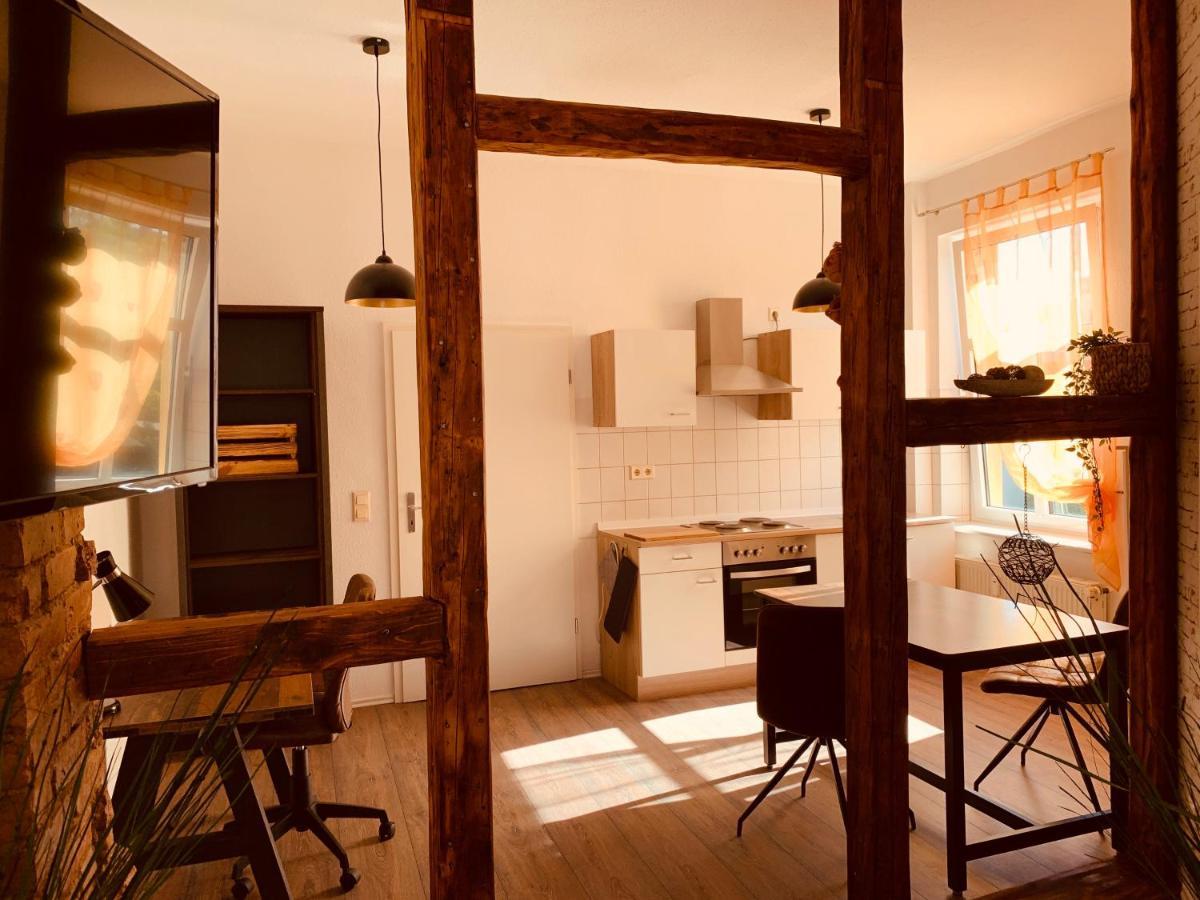 Wohnen Mit Vintage-Flair Appartement Schwerin  Buitenkant foto