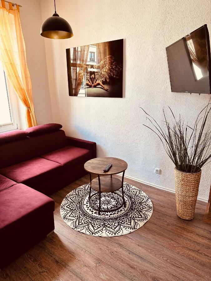Wohnen Mit Vintage-Flair Appartement Schwerin  Buitenkant foto