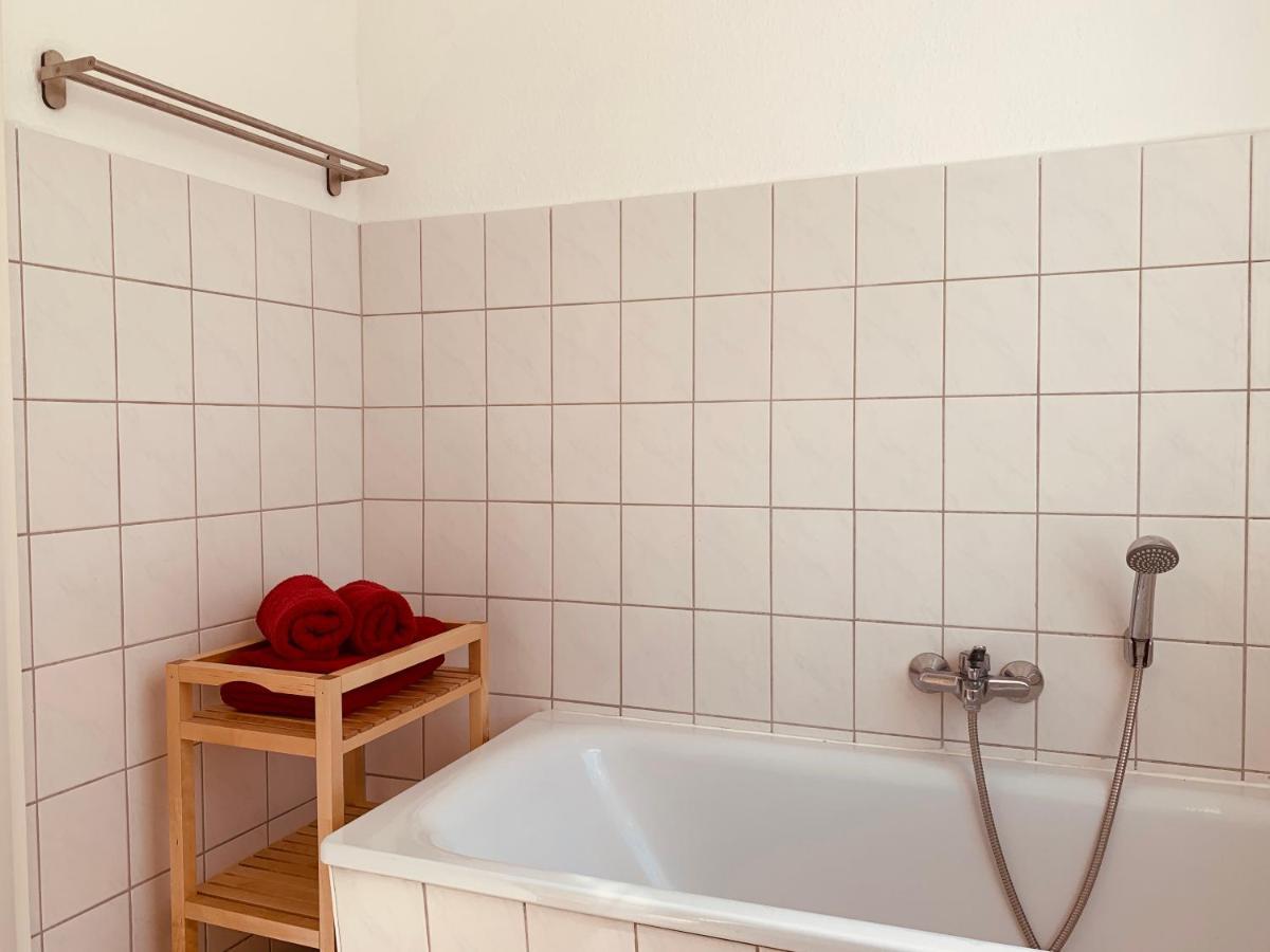 Wohnen Mit Vintage-Flair Appartement Schwerin  Buitenkant foto
