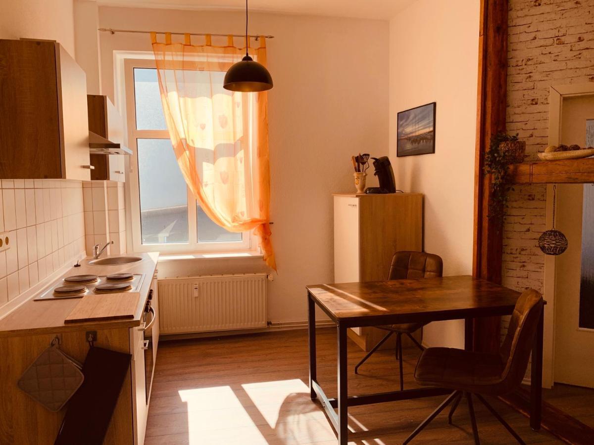 Wohnen Mit Vintage-Flair Appartement Schwerin  Buitenkant foto